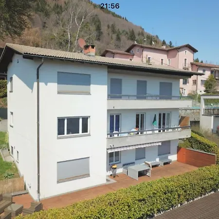 Casa Festivity Apartment