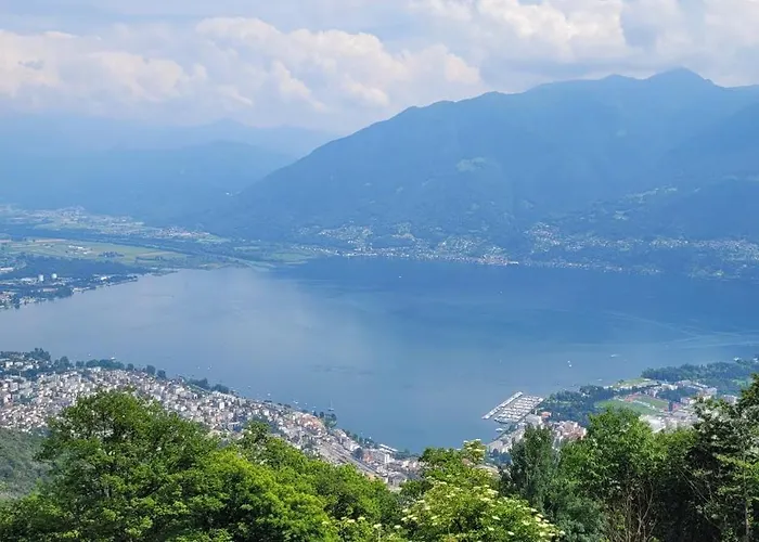 Casa Festivity ロカルノ