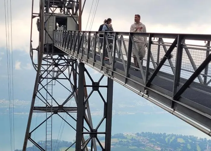 Casa Festivity アパート *